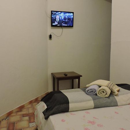 Pousada Casa Da Serra São Tomé das Letras Quarto foto